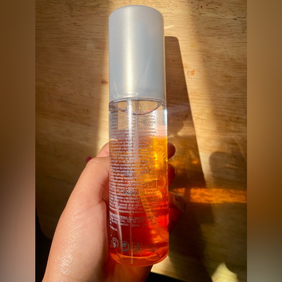 Dual Defend Spray For Environmental & Thermal Protection - Picture 4 of 4